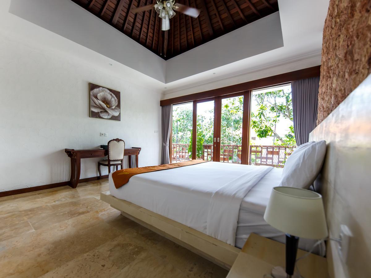 Villa Suzuki 1 Seminyak Buitenkant foto